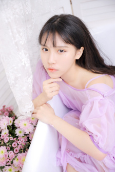当着太子的面皇帝宠幸了太子妃